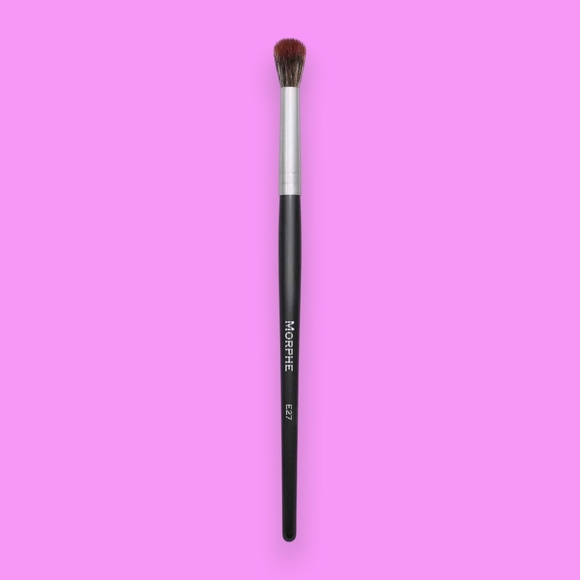 Morphe E27 Pro Round Blender Eyeshadow Brush - Picture 1 of 5